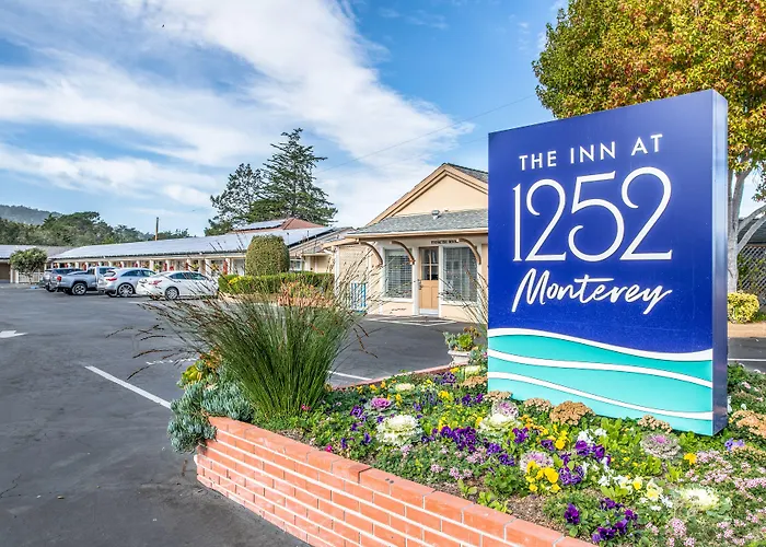The Inn At 1252 Monterey